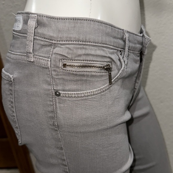 SIZE 30R AG  The Stevie Ankle Zip - Picture 2 of 8